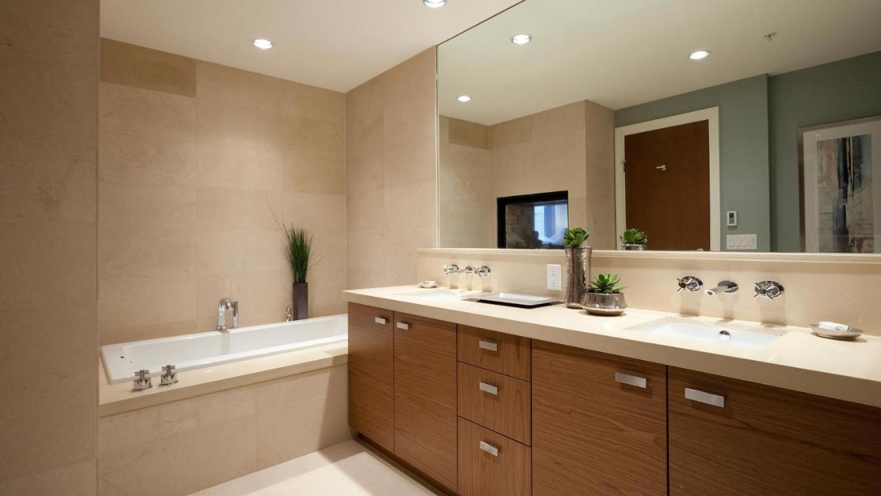 Fitzsimmons Walk 13 | Luxury Townhome Near Village, Hot Tub, Parking * Whistler